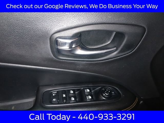 Used 2018 Jeep Compass Limited w/ Navigation Group image 27