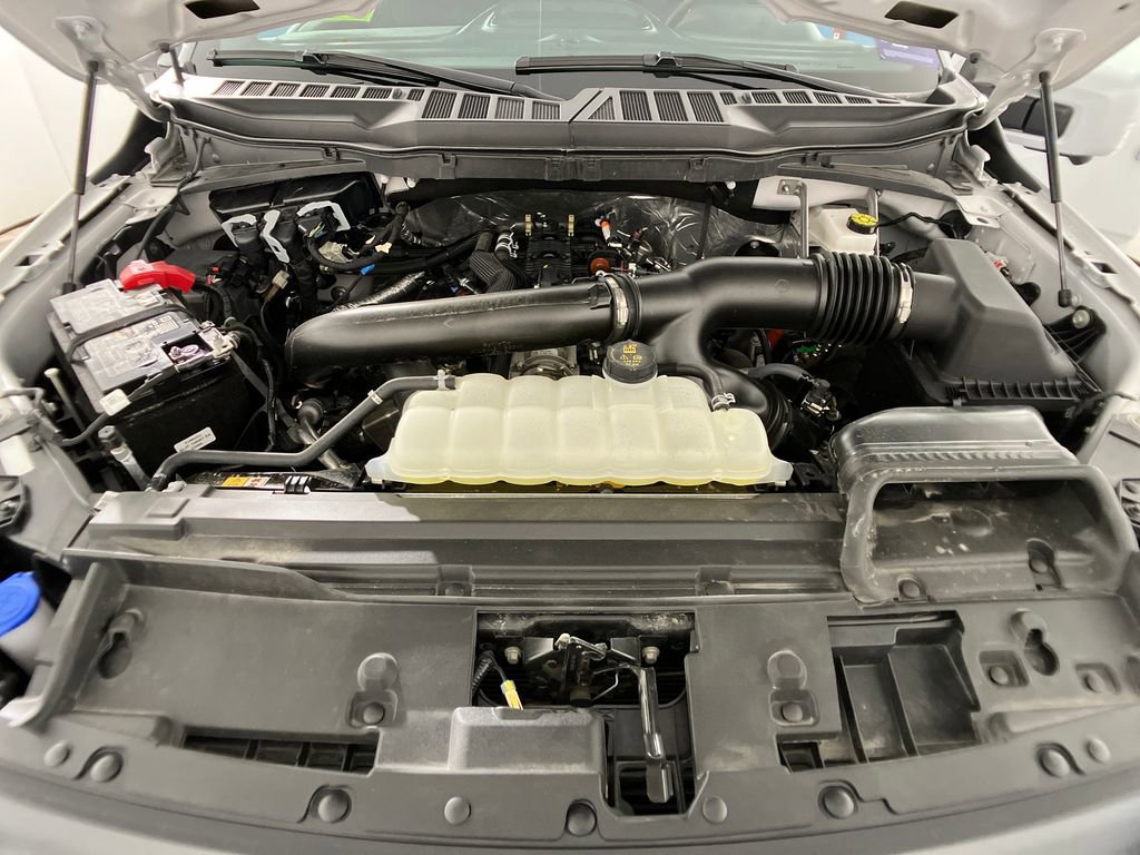 Certified 2025 Ford F150 Lariat image 33