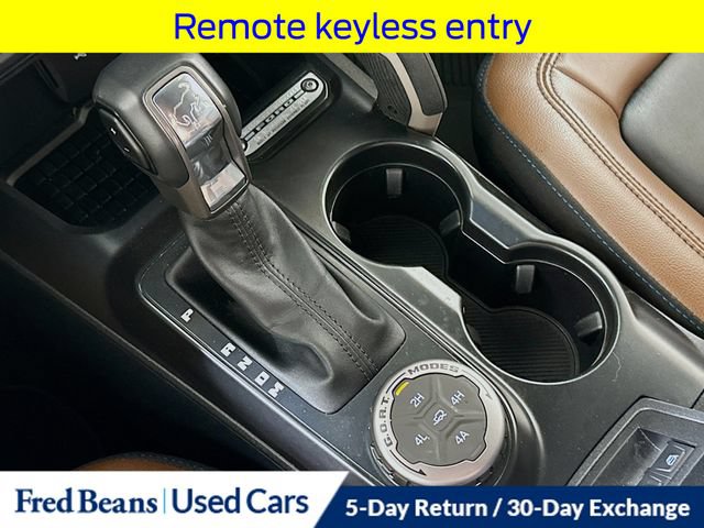 Certified 2024 Ford Bronco Outer Banks w/ Sasquatch Package AWD/4WD image 22