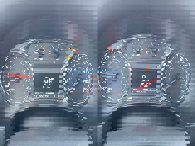 Used 2024 GMC Terrain SLT image 17