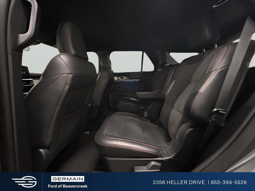 Certified 2025 Ford Explorer ST image 24