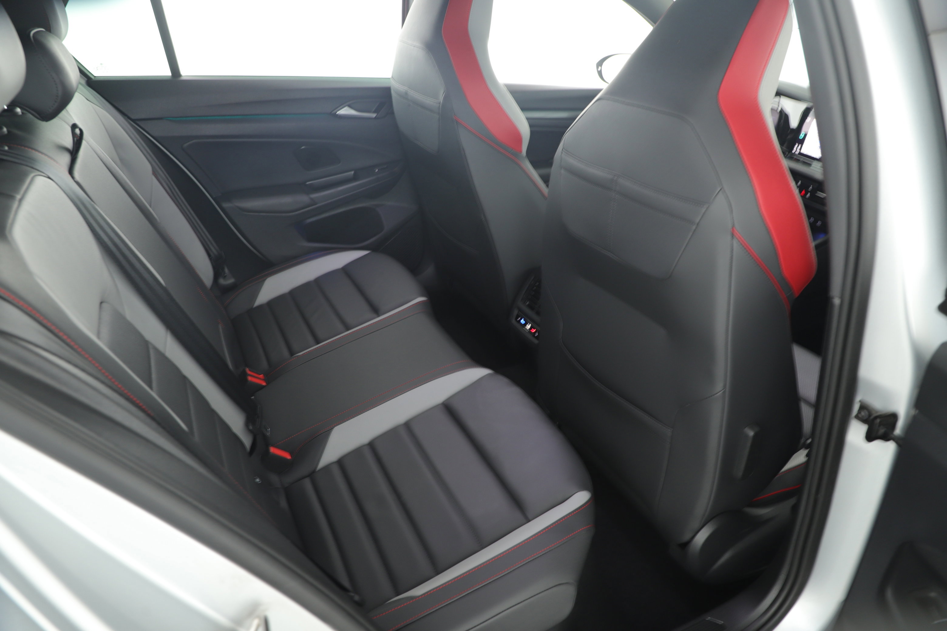 Used 2022 Volkswagen GTI Autobahn image 20