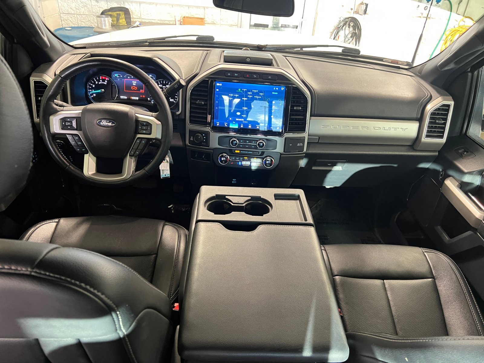 Certified 2022 Ford F350 Lariat w/ Chrome Package AWD/4WD image 16