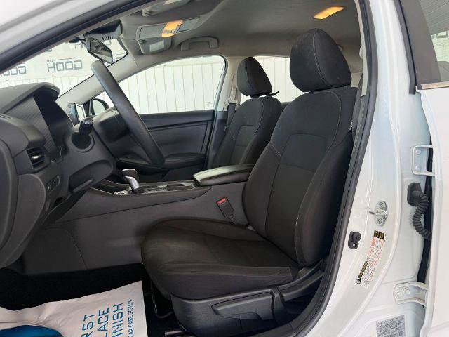 Used 2025 Nissan Sentra S FWD image 8
