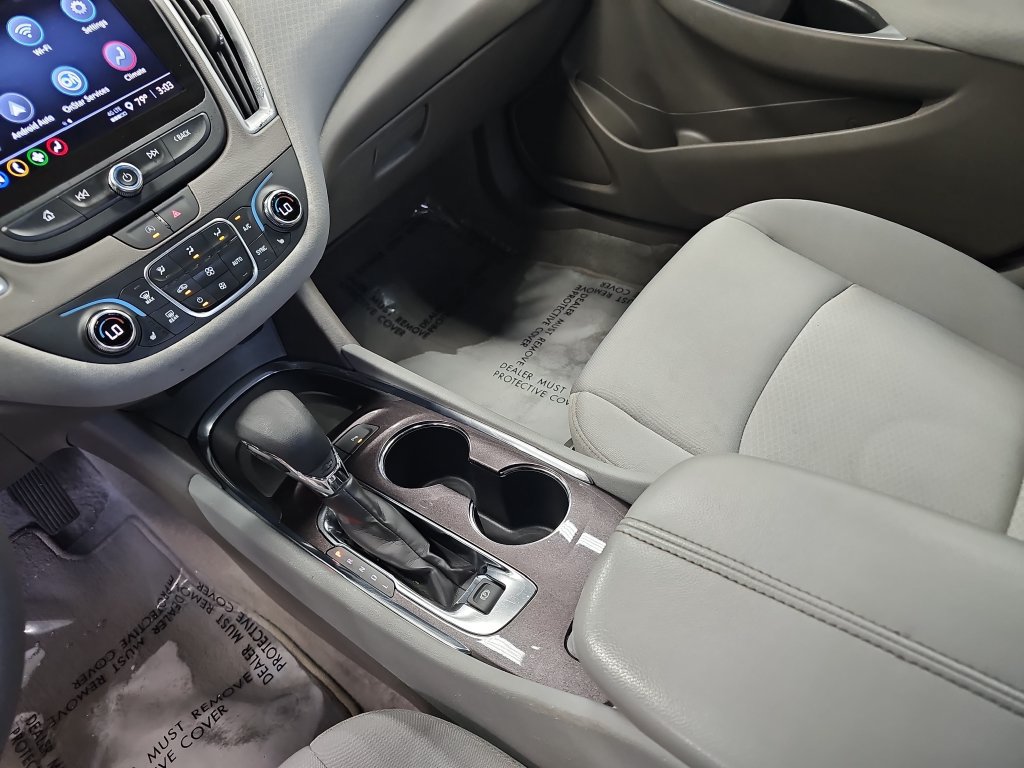 Used 2025 Chevrolet Malibu LT FWD image 23