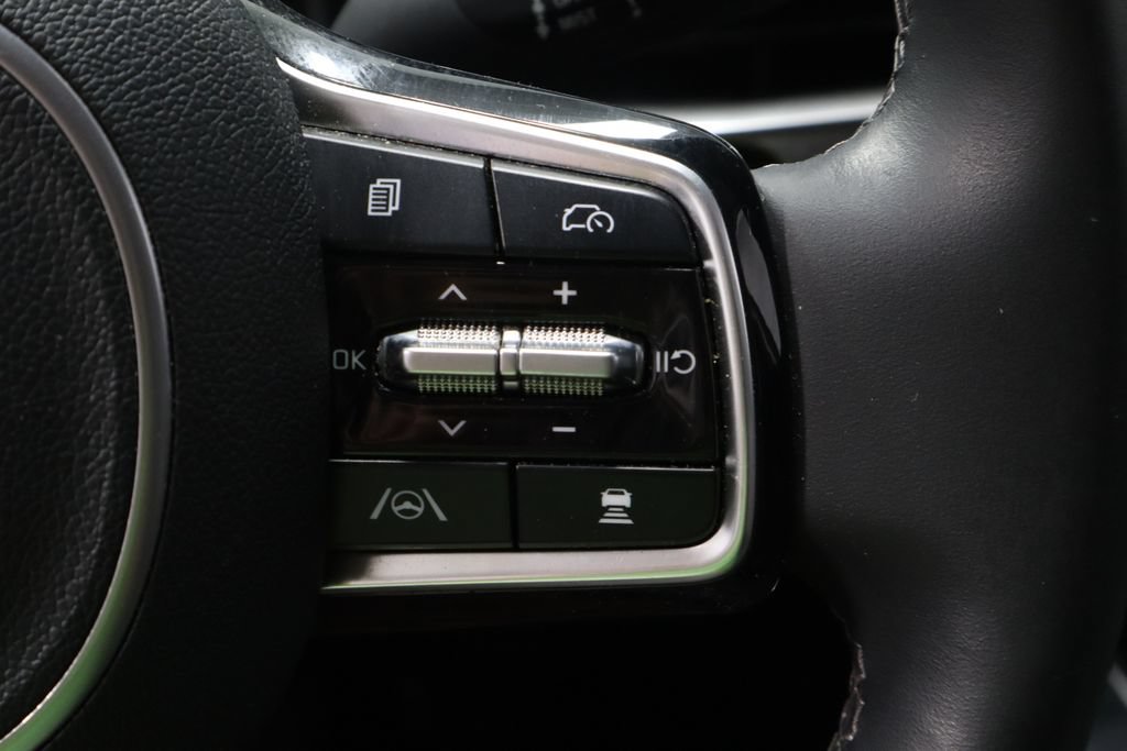 Used 2024 Kia Sorento S w/ Panoramic Sunroof Package FWD image 29