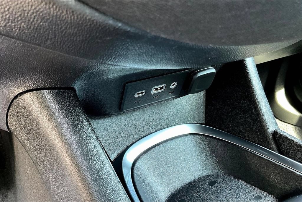 Used 2023 Chevrolet Malibu LT FWD image 18