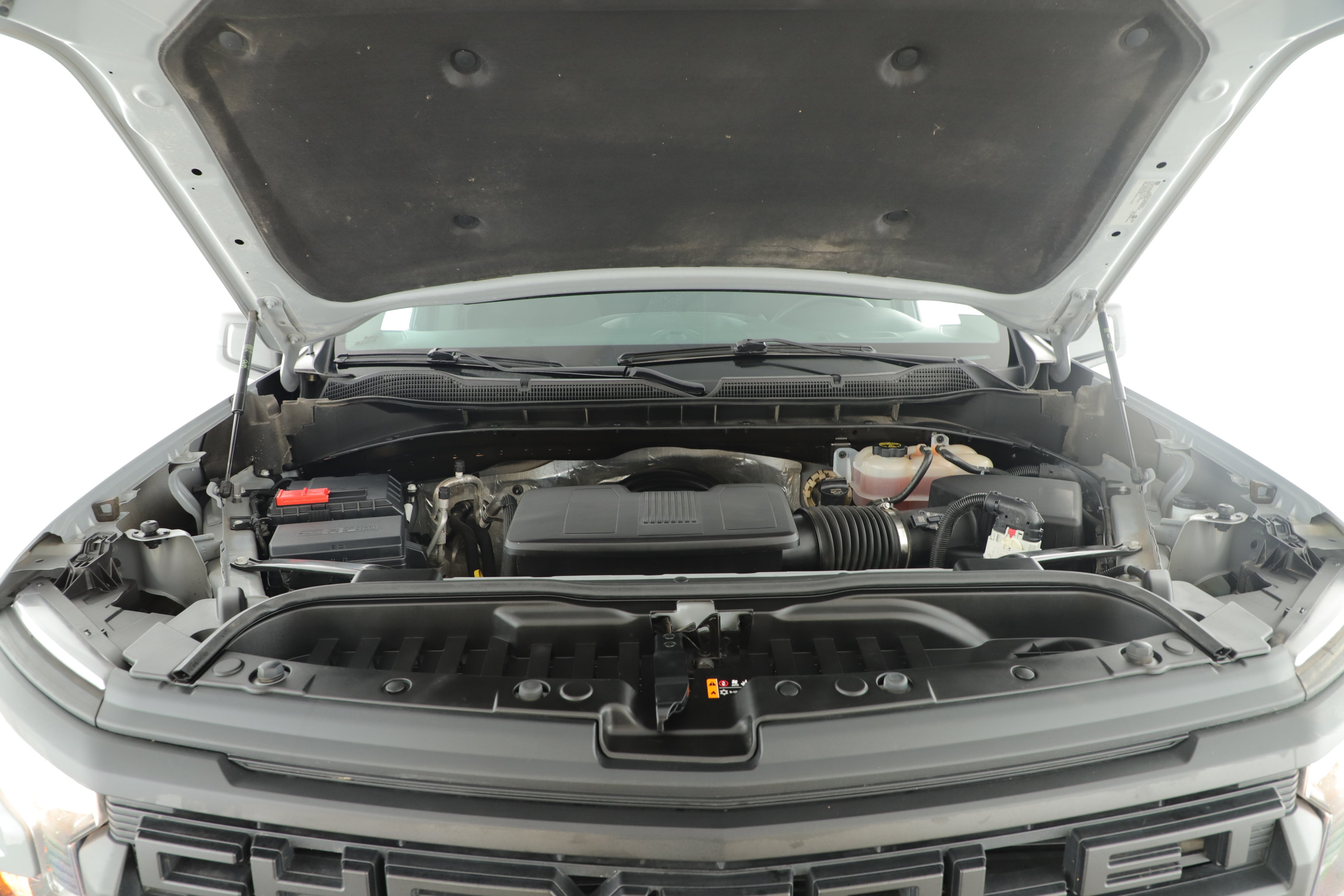 Used 2024 Chevrolet Silverado 1500 Custom Trail Boss w/ LPO, Dark Essentials Package AWD/4WD image 6