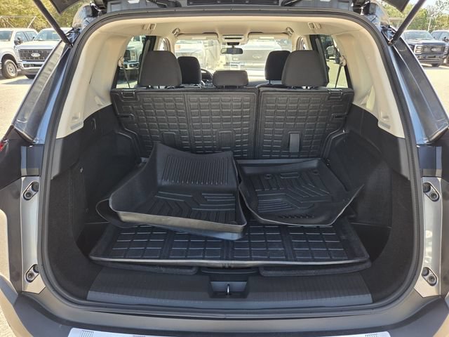 Used 2021 Nissan Rogue SV FWD image 17
