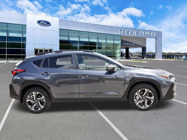 Used 2024 Subaru Crosstrek 2.0i Premium AWD/4WD image 5