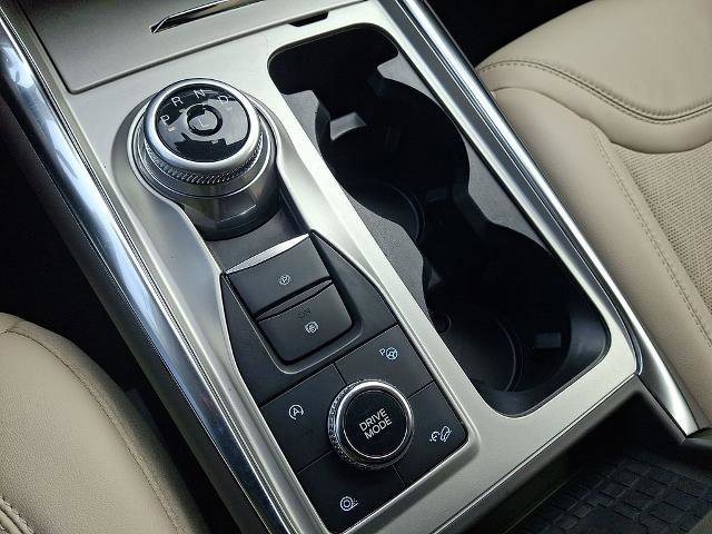 Certified 2022 Ford Explorer Platinum w/ Equipment Group 601A image 16