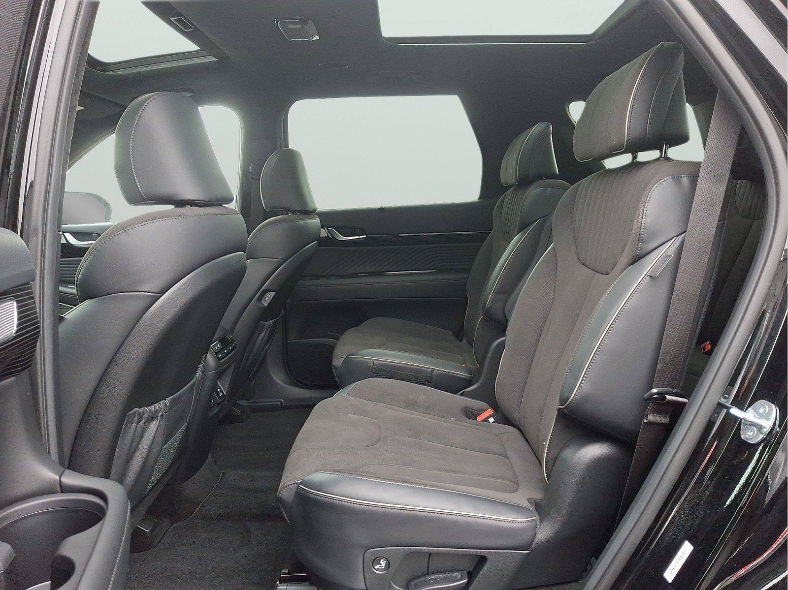 Used 2025 Hyundai Palisade Calligraphy AWD/4WD image 8