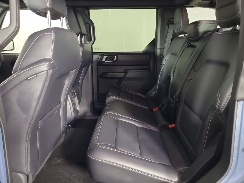 Certified 2025 Ford Bronco Outer Banks AWD/4WD image 19