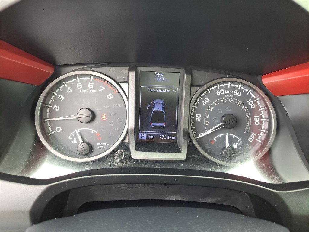 Used 2019 Toyota Tacoma TRD Sport image 17