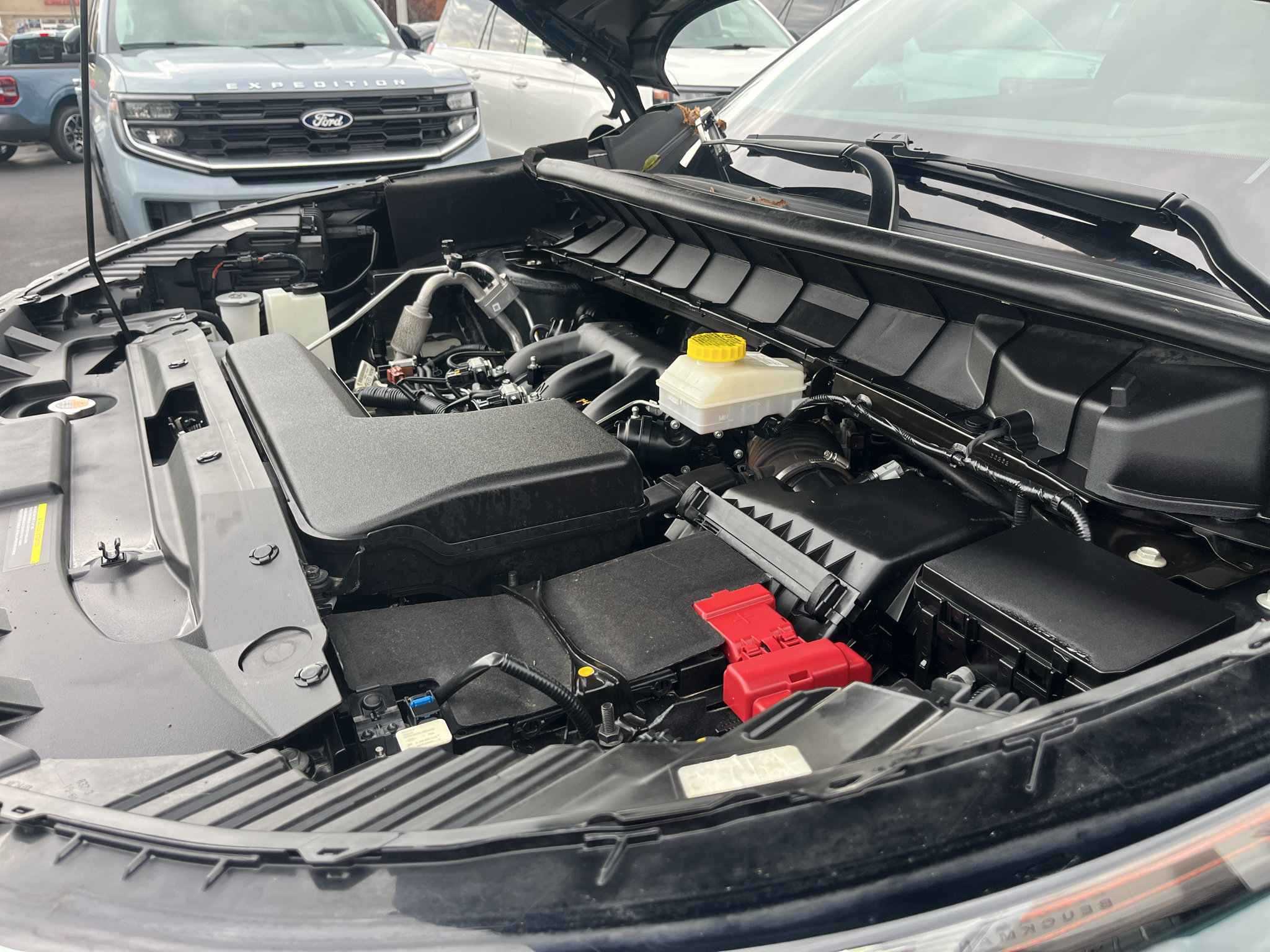 Used 2023 Nissan Pathfinder Rock Creek AWD/4WD image 35