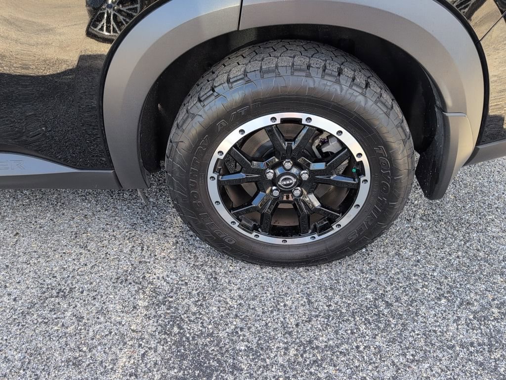 Used 2024 Nissan Pathfinder Rock Creek image 14