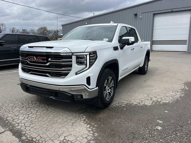 Used 2024 GMC Sierra 1500 SLT image 7