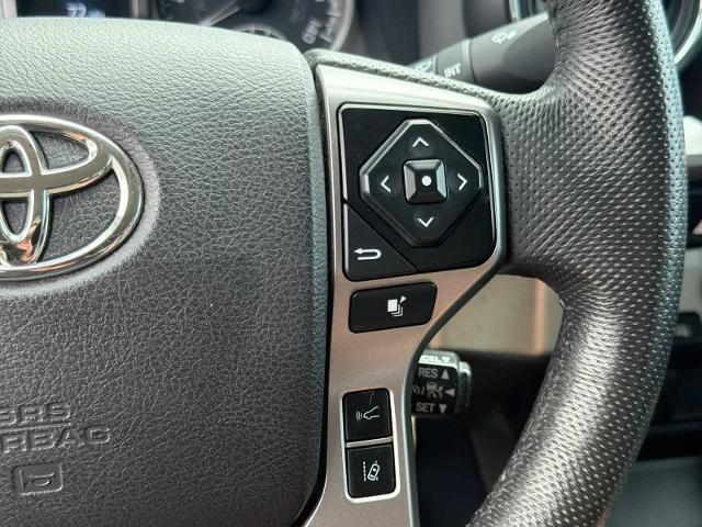 Used 2021 Toyota Tacoma SR5 AWD/4WD image 25
