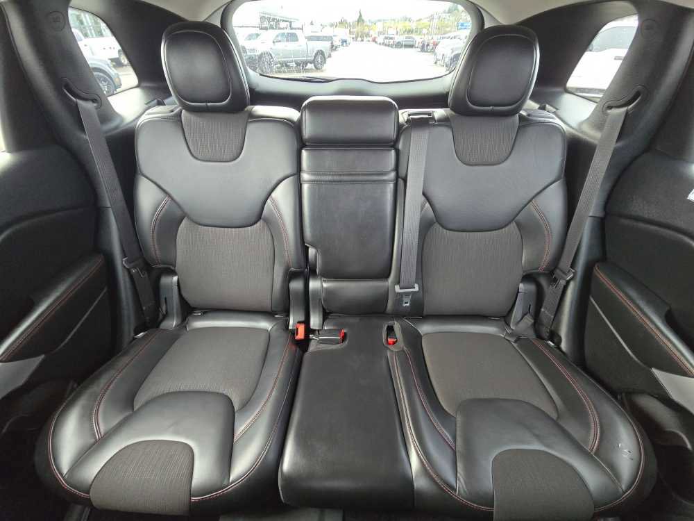 Used 2018 Jeep Cherokee Trailhawk image 18