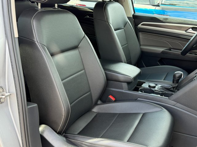 Used 2023 Volkswagen Atlas SE AWD/4WD image 9