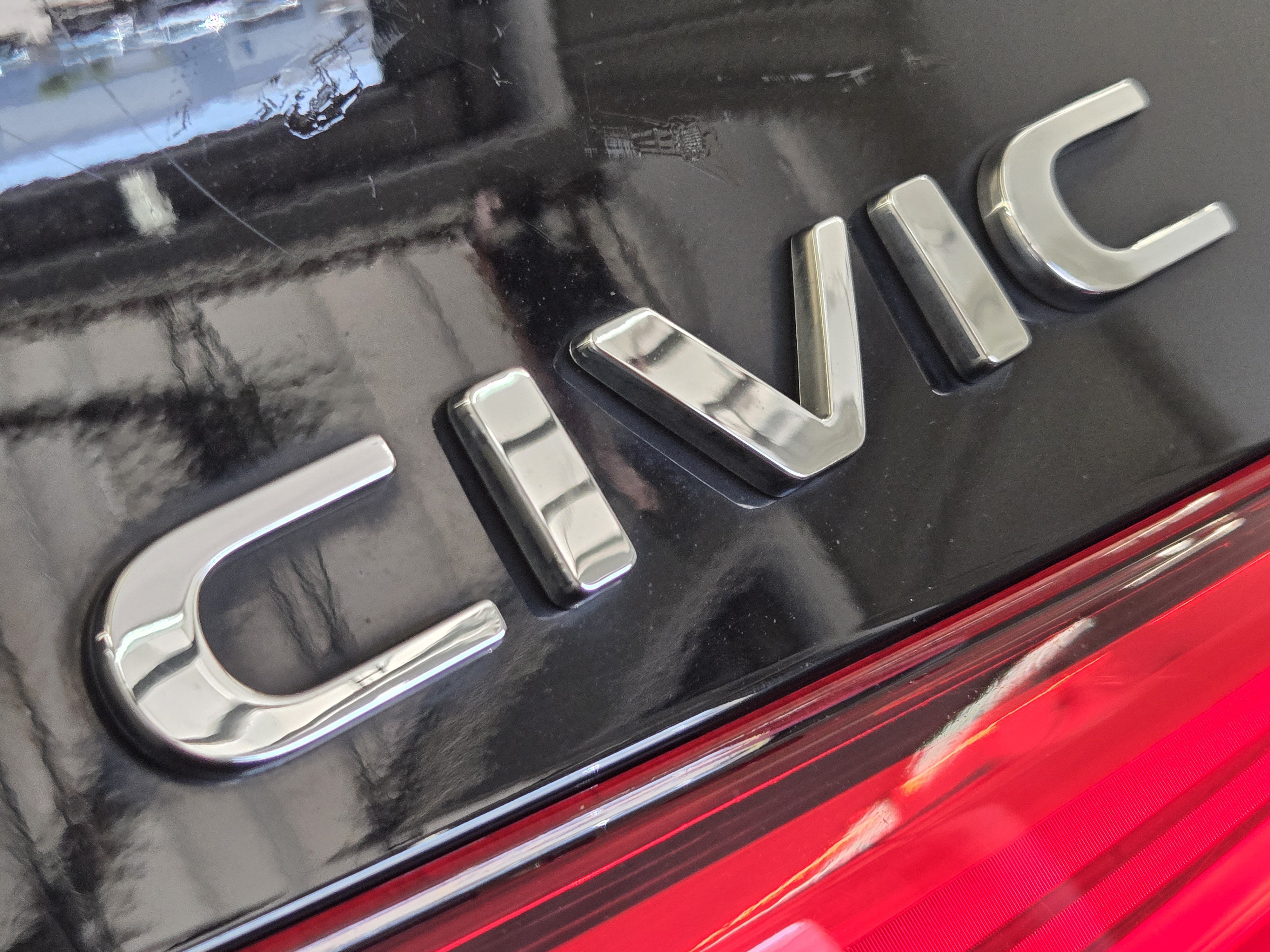 Used 2023 Honda Civic Sport image 13