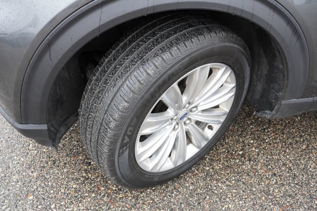 Certified 2020 Ford Explorer Limited AWD/4WD image 13