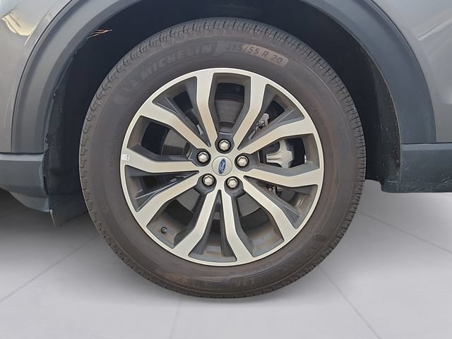 Certified 2025 Ford Explorer ST-Line AWD/4WD image 9