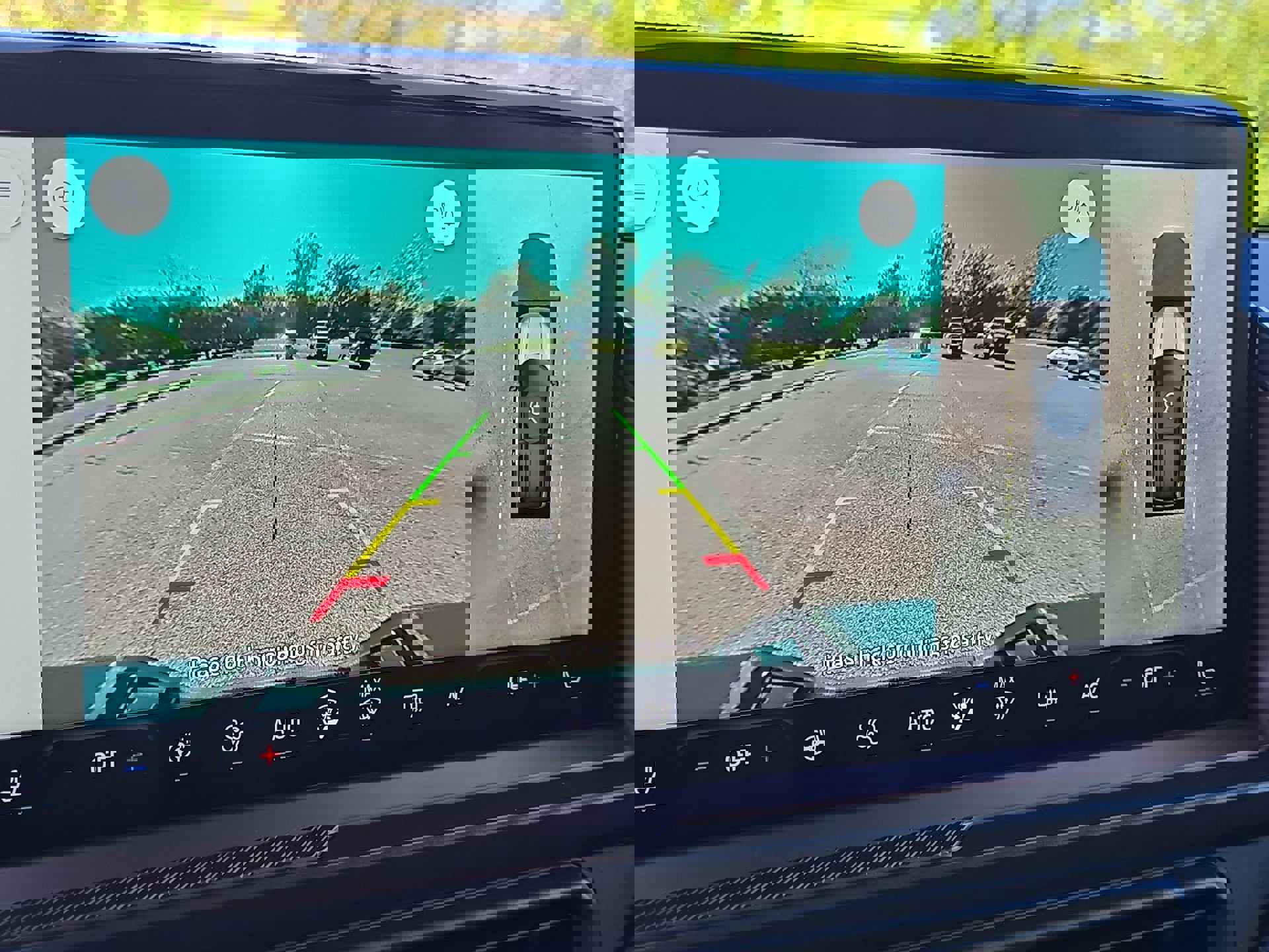 Certified 2025 Ford Bronco Sport Outer Banks w/ Outer Banks Tech Package+ image 17