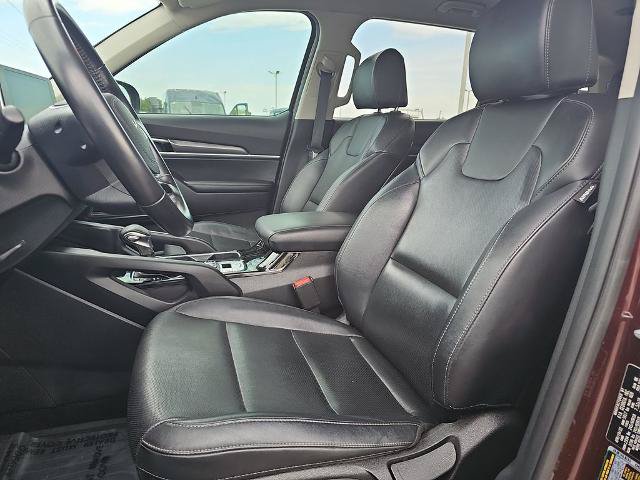 Used 2022 Kia Telluride LX AWD/4WD image 14