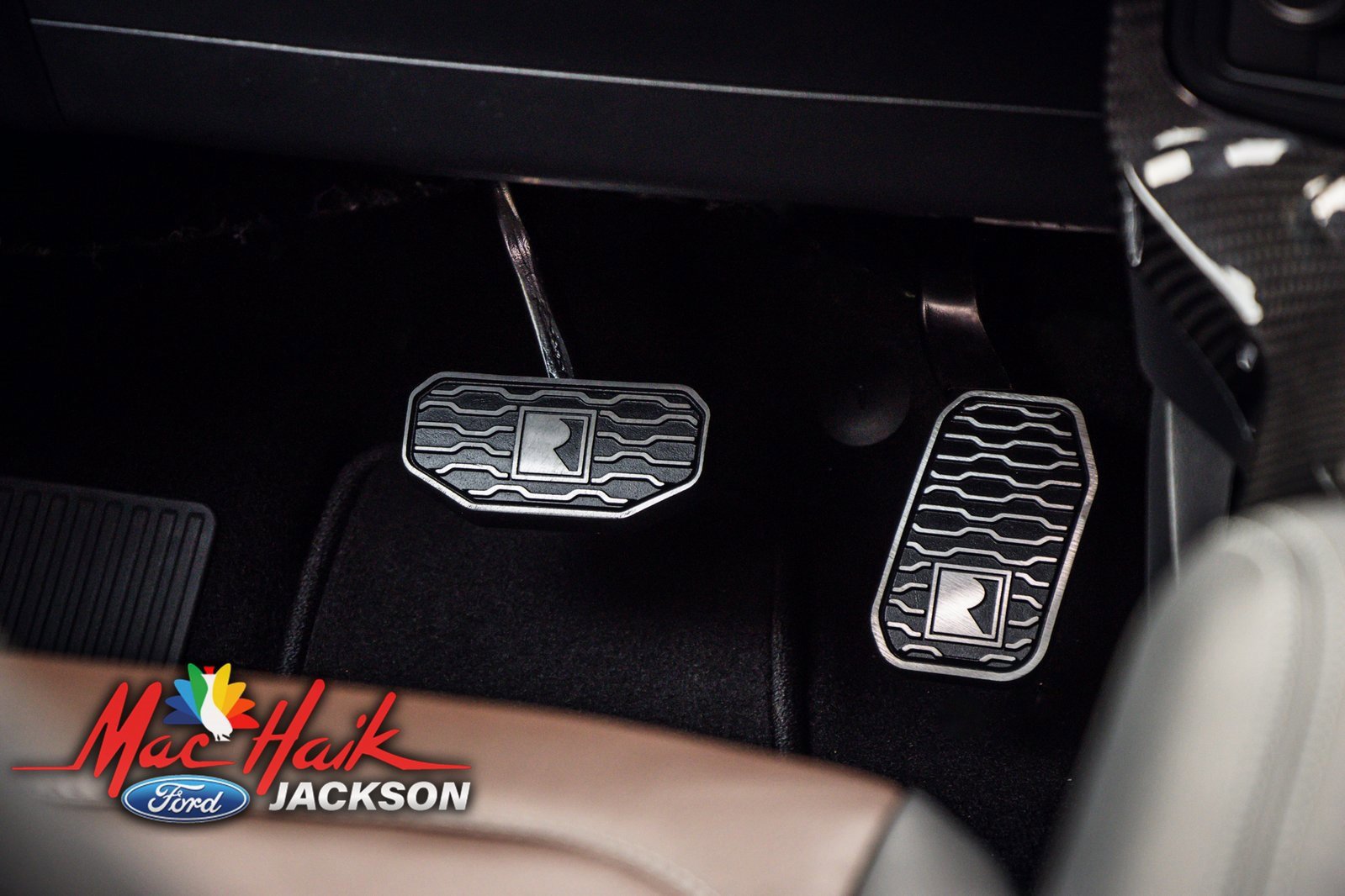 Certified 2024 Ford F150 XLT w/ Equipment Group 303A High image 17