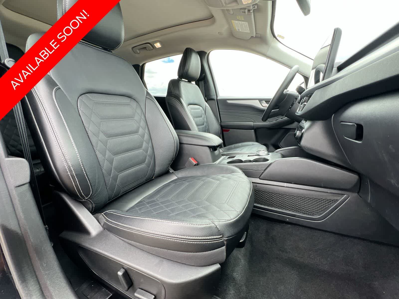 Certified 2023 Ford Escape Platinum w/ Premium Technology Package AWD/4WD image 21