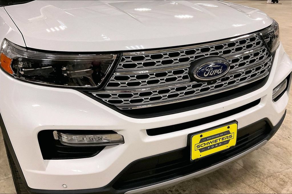 Certified 2023 Ford Explorer Limited w/ Equipment Group 301A AWD/4WD image 30