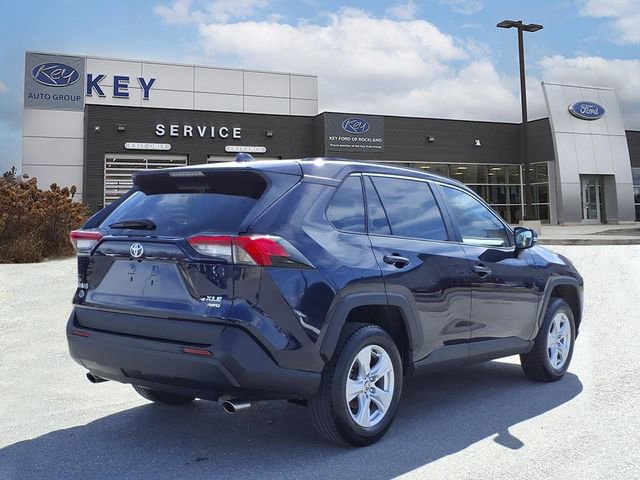 Used 2021 Toyota RAV4 XLE w/ Convenience Package AWD/4WD image 5