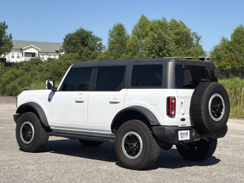 Certified 2023 Ford Bronco Outer Banks w/ Sasquatch Package AWD/4WD image 6
