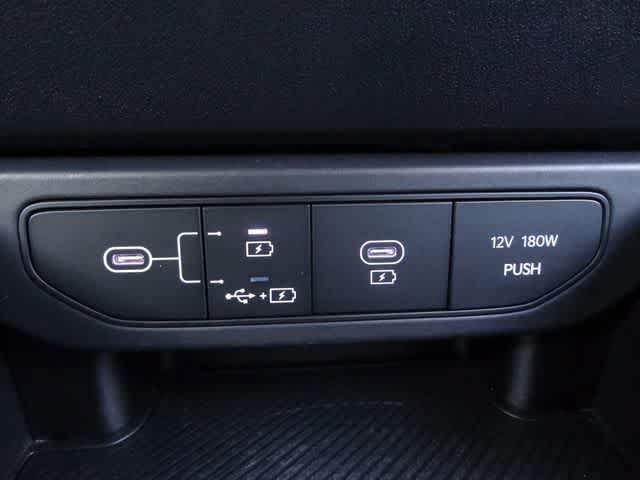 Used 2025 Kia K4 FWD image 30