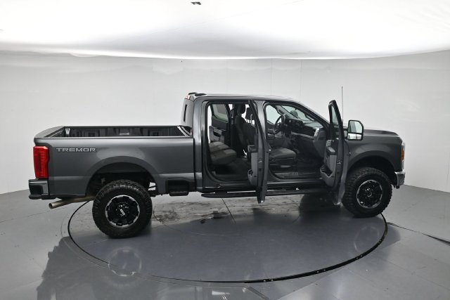 Certified 2025 Ford F350 XLT w/ Tremor Off-Road Package AWD/4WD image 47