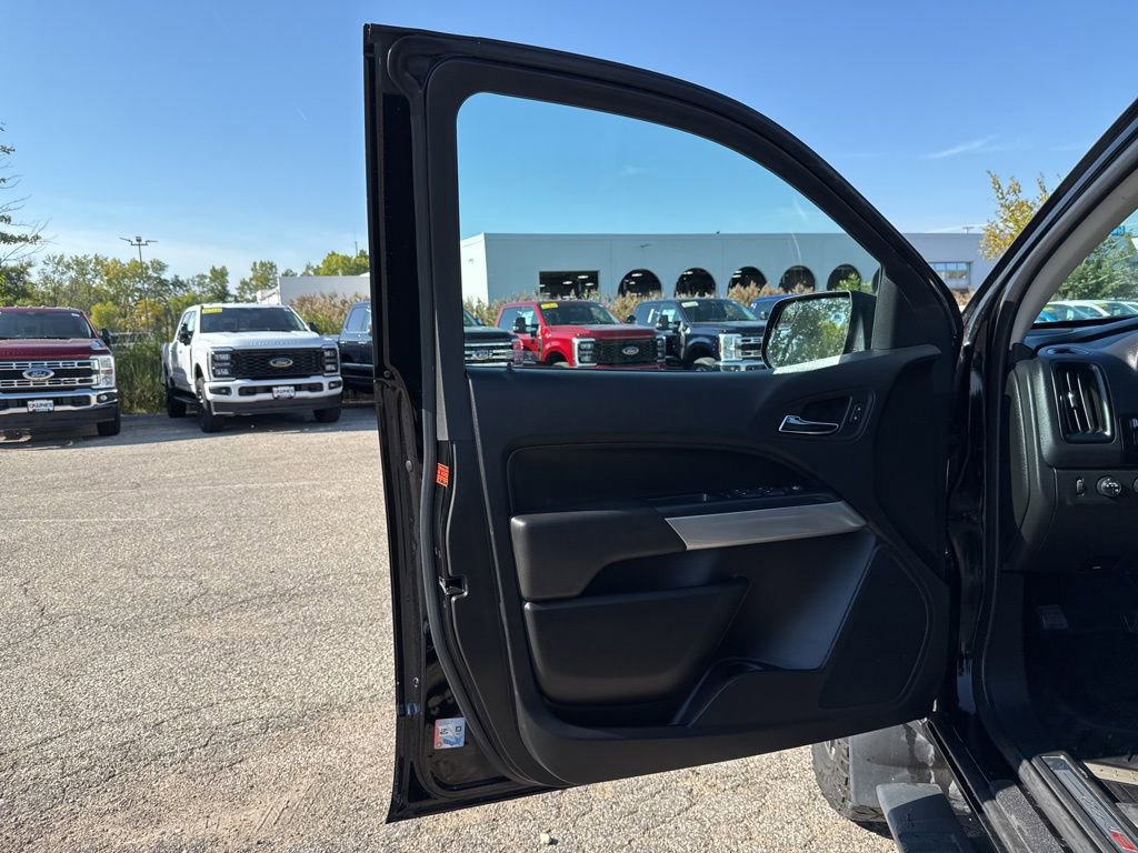 Used 2020 Chevrolet Colorado ZR2 image 30
