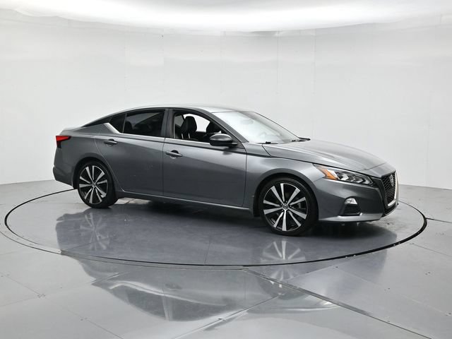 Used 2022 Nissan Altima 2.5 SR FWD image 3