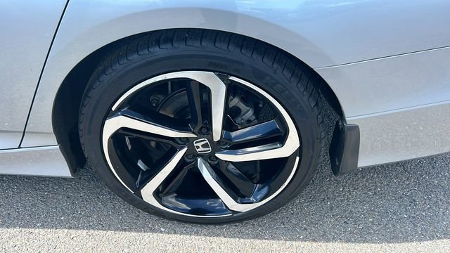 Used 2020 Honda Accord Sport image 6