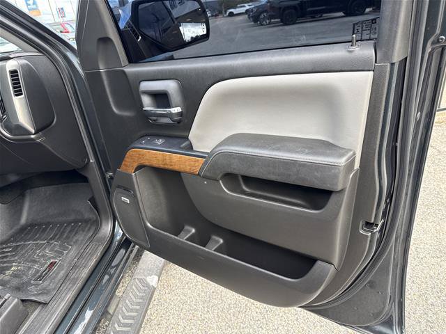Used 2018 Chevrolet Silverado 1500 LTZ w/ Sport Package AWD/4WD image 20