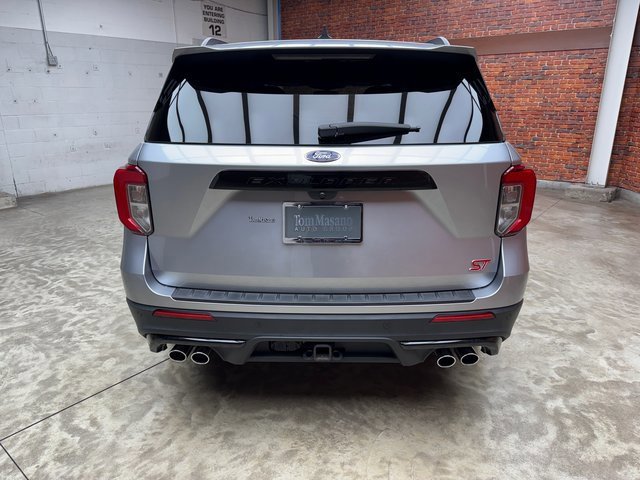 Certified 2022 Ford Explorer ST w/ Equipment Group 401A image 3