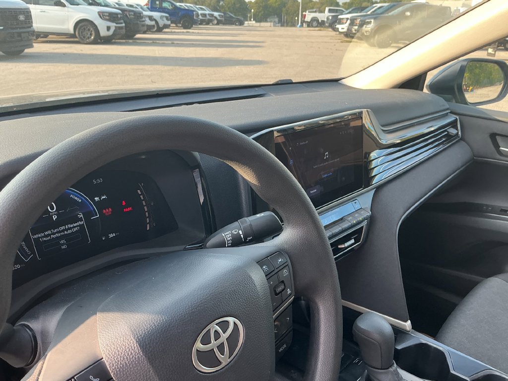 Used 2026 Toyota Camry LE FWD image 30