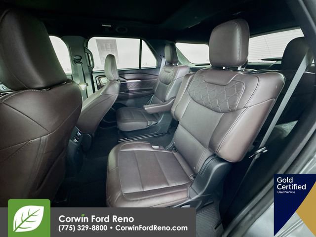 Certified 2025 Ford Explorer Platinum w/ LUX Leather Package image 30