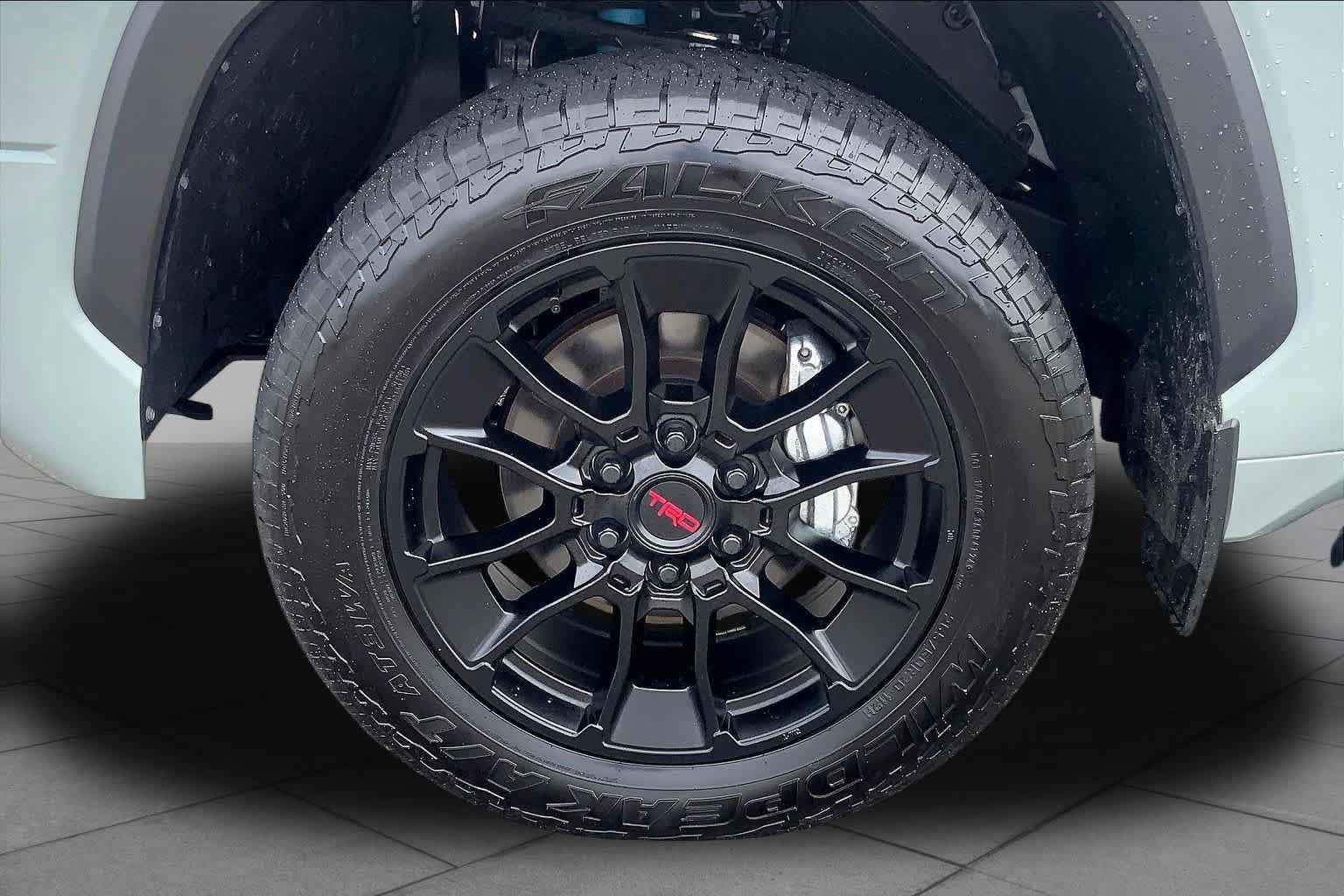 Used 2025 Toyota Tundra Limited w/ TRD Off-Road Package AWD/4WD image 11