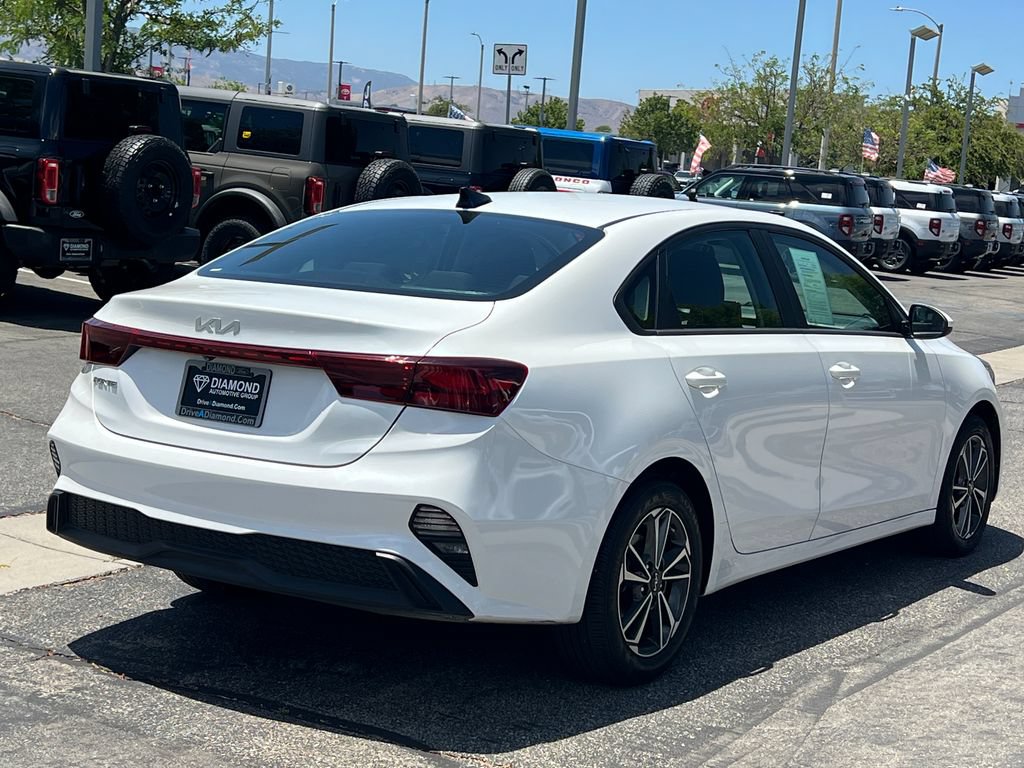 Used 2024 Kia Forte LXS FWD image 7
