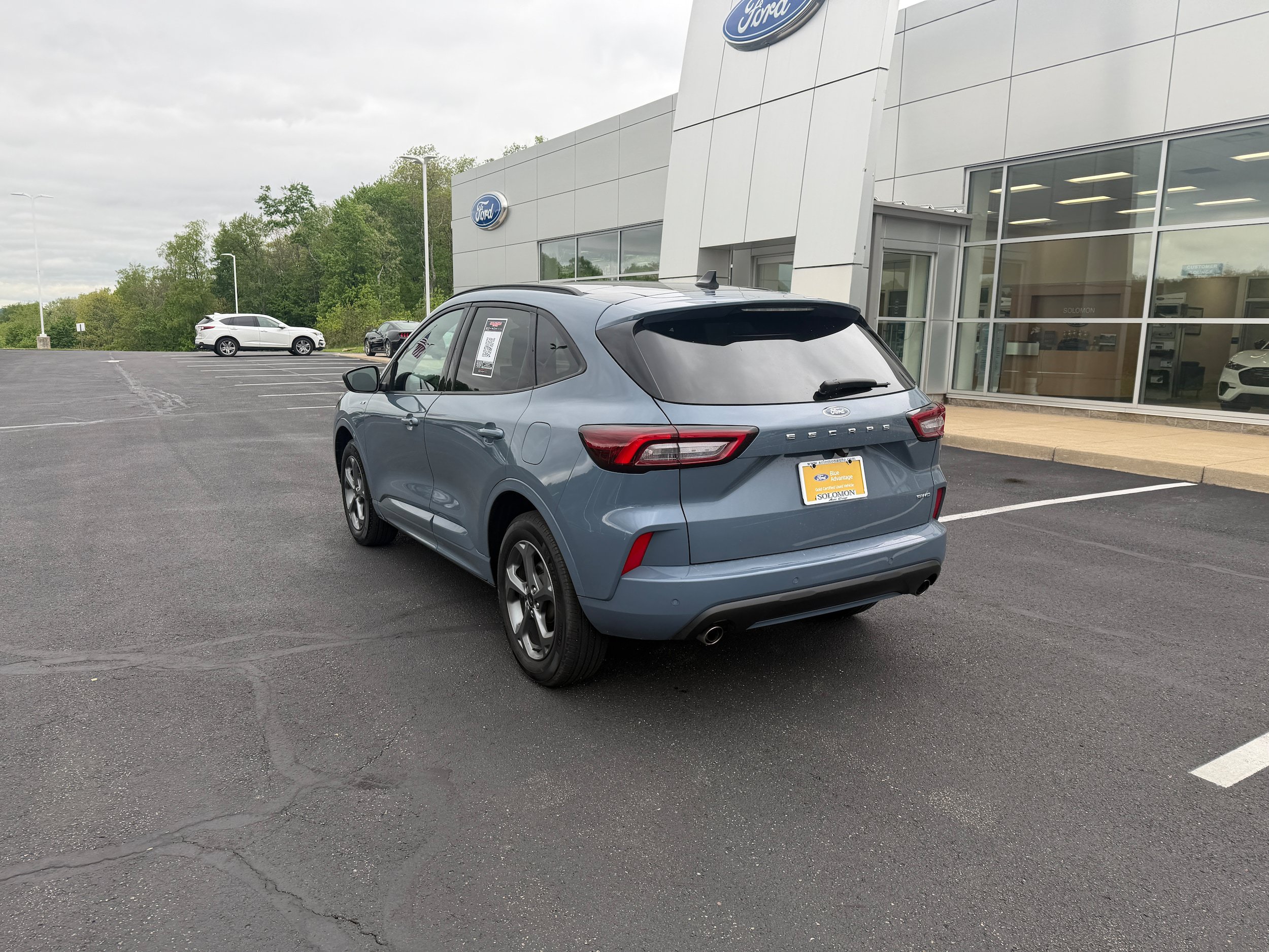 Certified 2024 Ford Escape ST-Line w/ Tech Pack #1 AWD/4WD image 7