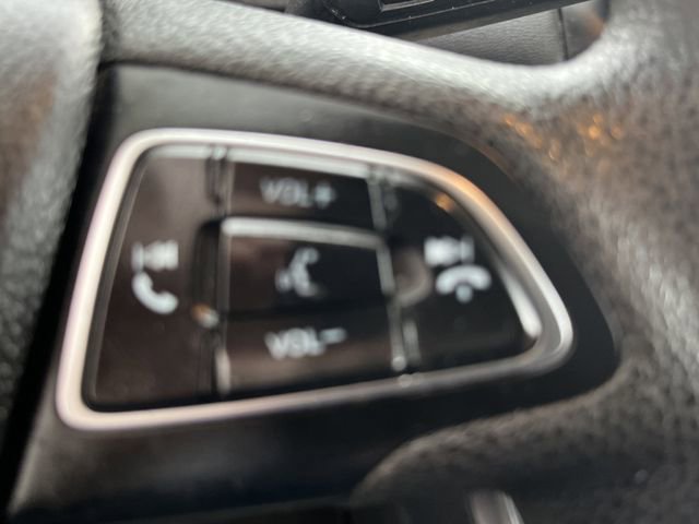 Certified 2021 Ford EcoSport S FWD image 27