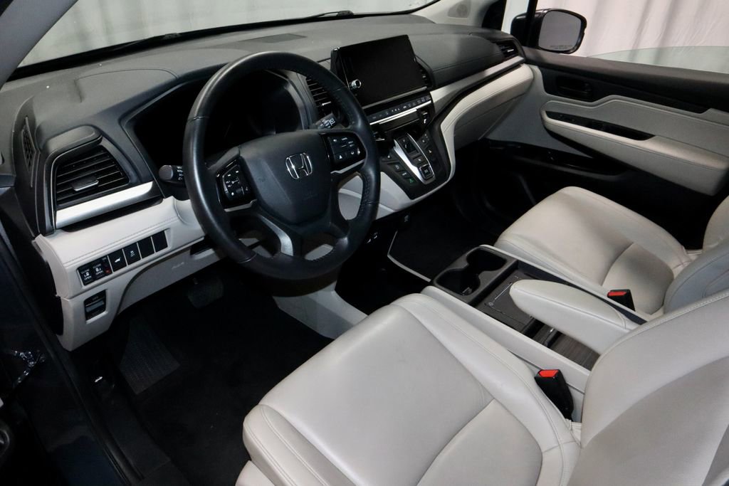 Used 2025 Honda Odyssey EX-L image 25