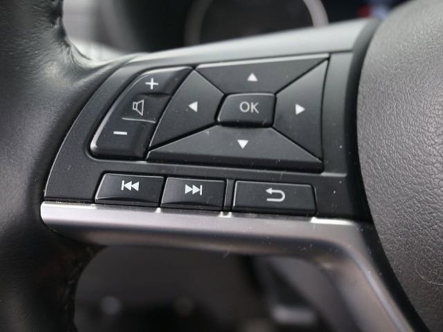 Used 2022 Nissan Sentra SV w/ Lighting Package image 17