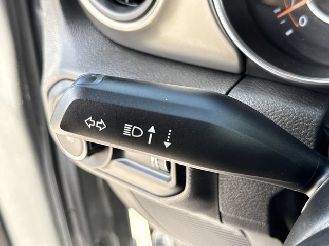 Used 2023 Jeep Wrangler Sport AWD/4WD image 33